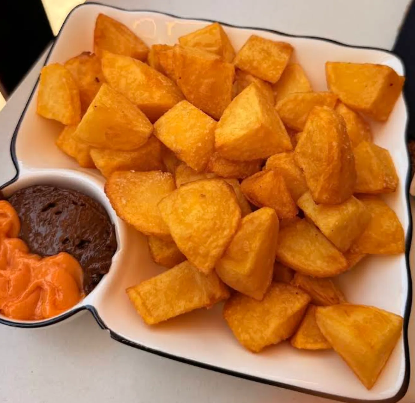 Foto de las bravas: Restaurant Gamberro