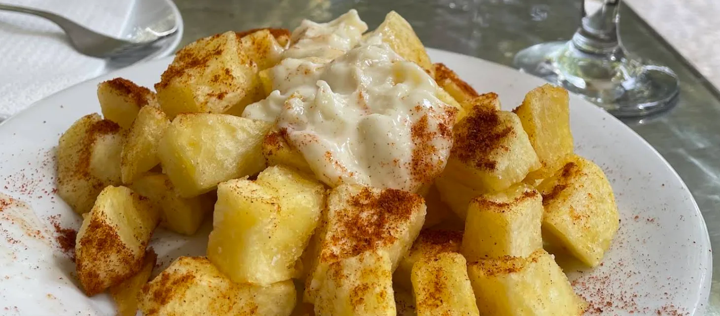 Foto de las bravas: Restaurante La Acacia