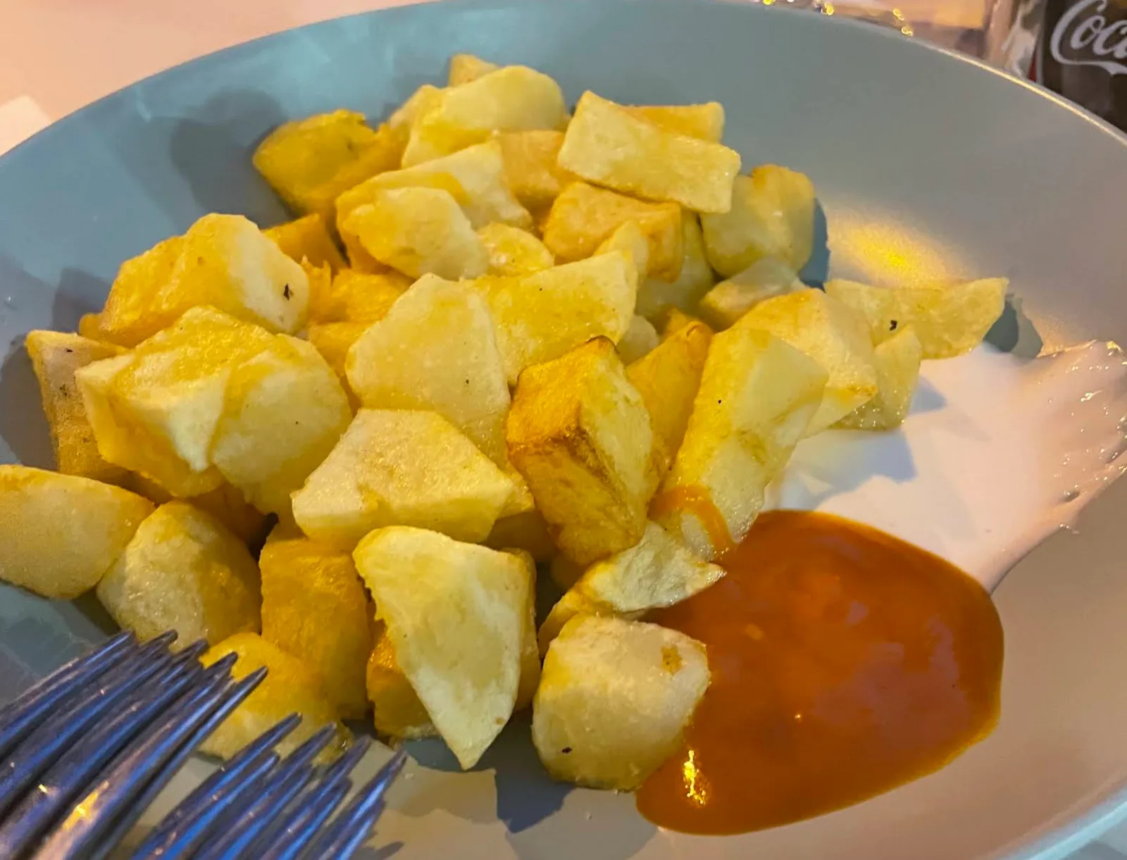 Foto de las bravas: Trifon Cocina Bar