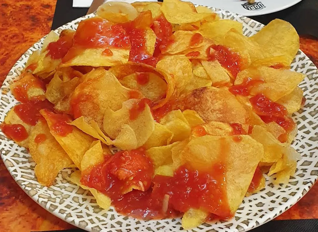 Foto de las bravas: Dori Restaurante