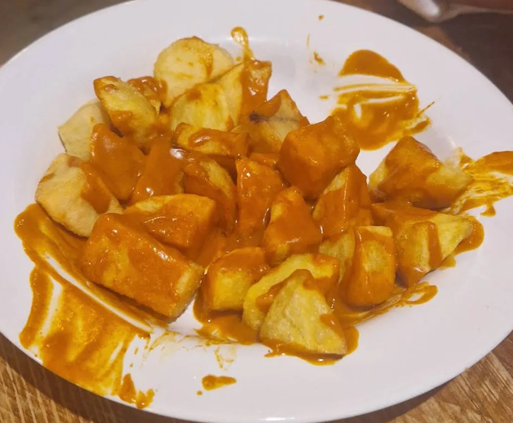 Foto de las bravas: Taberna Ultramarín | Restaurante Matadero Madrid