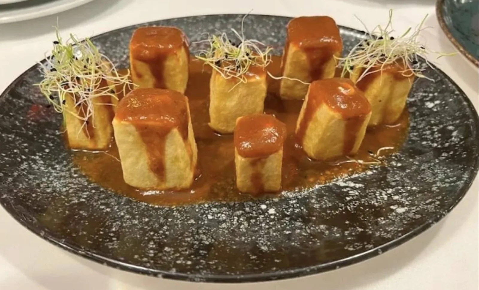 Foto de las bravas: Casa Larry